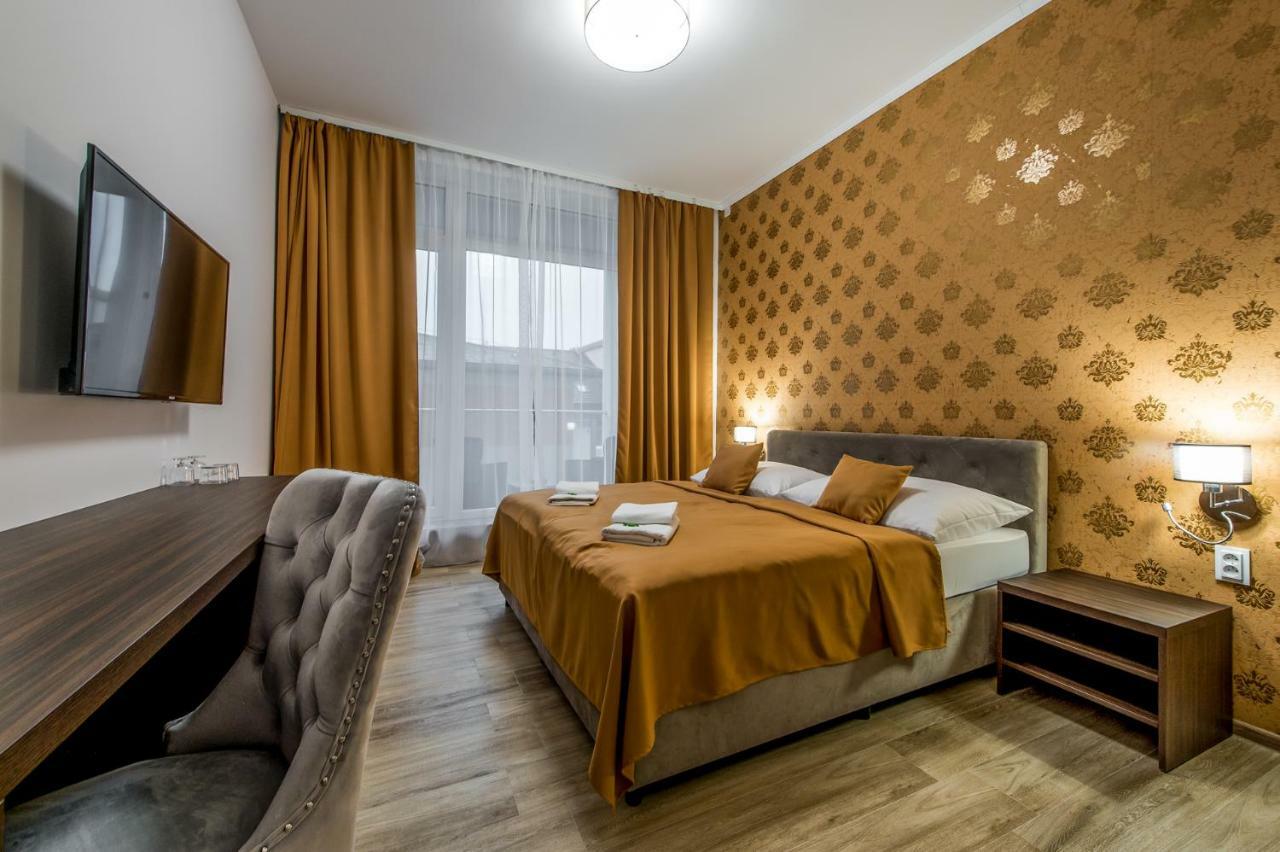 Hotel Black Horse Presov Ngoại thất bức ảnh